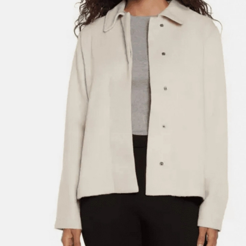 Banana Republic Cream Jacket with Snap Buttons - Picture 15 of 16